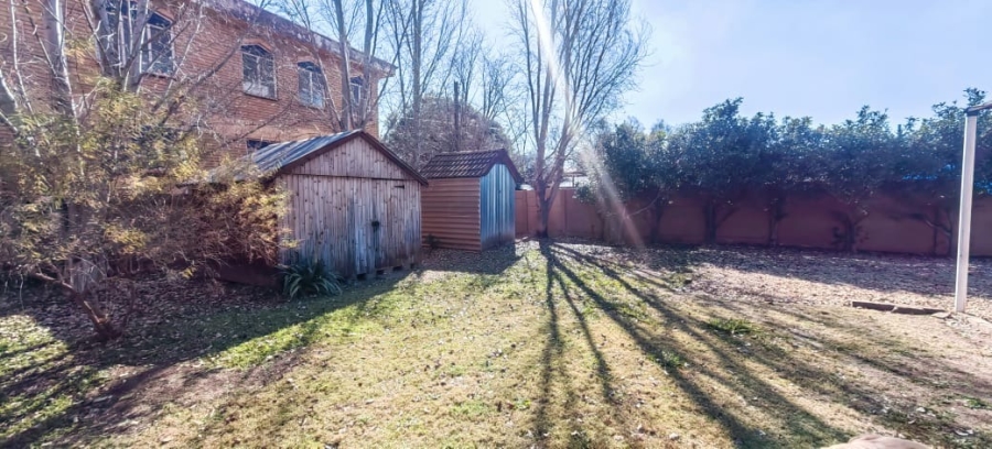 4 Bedroom Property for Sale in Miederpark North West